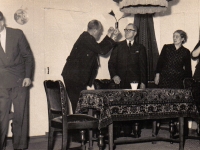 toneel-harmonie-1960-de-stiekelboer_0